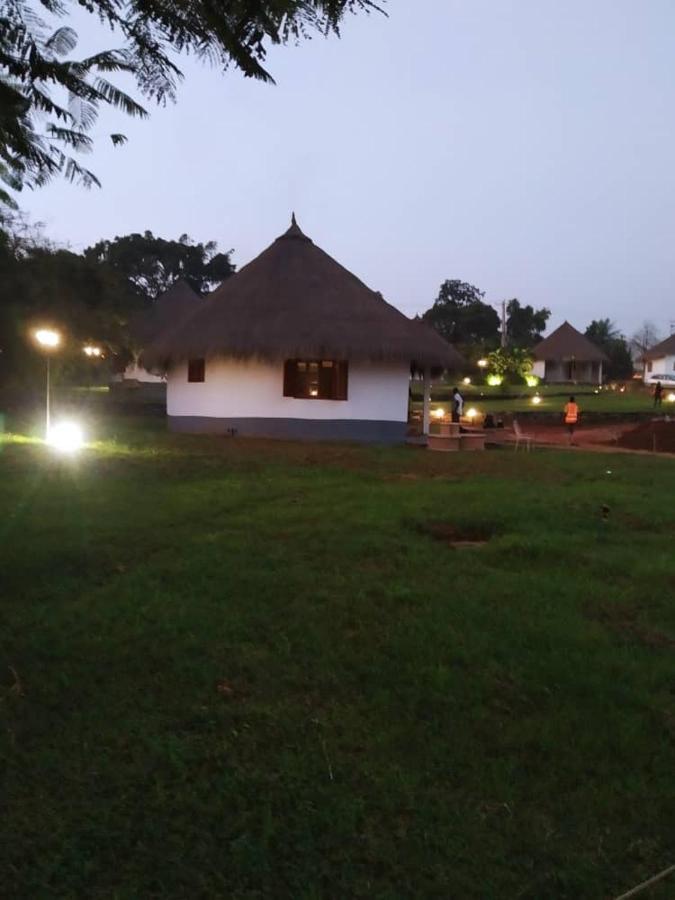 Village Noah Yaounde Ngoại thất bức ảnh