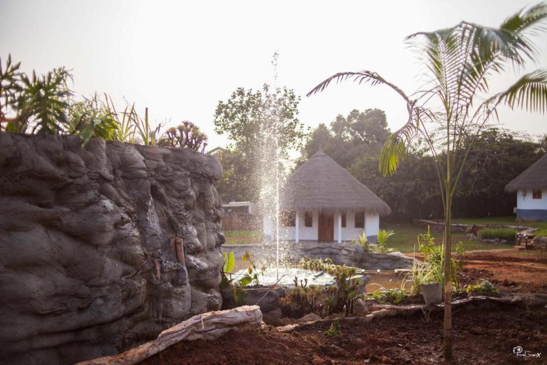 Village Noah Yaounde Ngoại thất bức ảnh