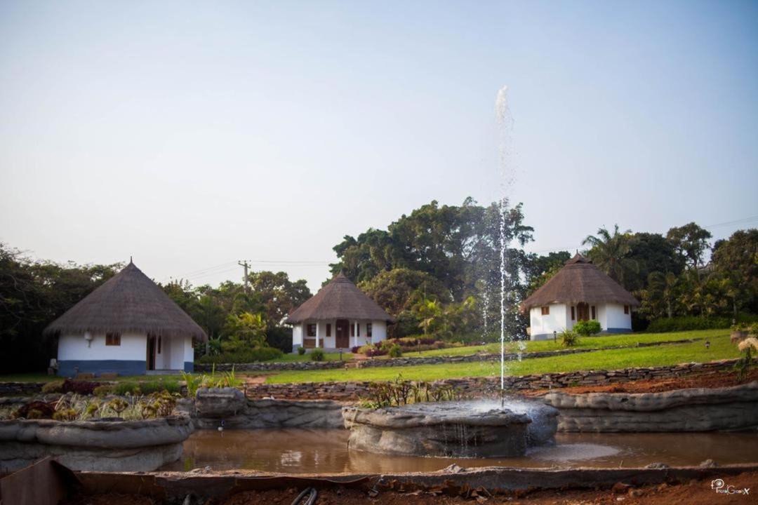 Village Noah Yaounde Ngoại thất bức ảnh